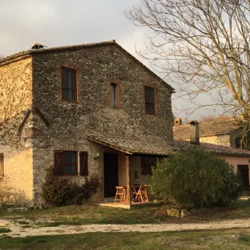 Silence and Relaxation for Families and Couples in the Countryside of Umbria