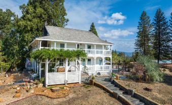 Inn at Sugar Pine Ranch