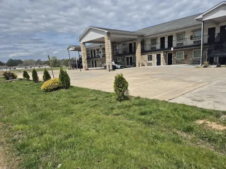 General Bragg Inn & Suites Chickamauga