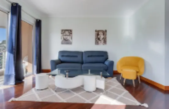 Duplex Camara de Lobos