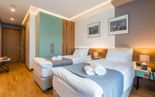 Step Inn - Kazbegi - 2-Star
