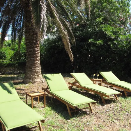 Beach House Nono Hotels in Orebic