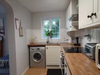 White Door Malt-Huku Kwetu (Dunstable)