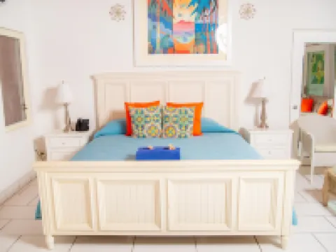 Romantic Retreat 43B Hotels in Dickenson Bay