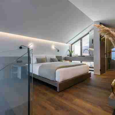 Acro Upscale Residences Rooms