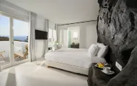 Million Stars Mykonos, Iconic by Design