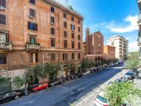 斯穆房奧斯蒂恩斯 羅馬奧斯迪恩斯火車站（Roma Ostiense Train Station）附近的飯店
