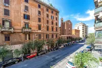 SmooRoomS Roma Ostiense - Guest houses
