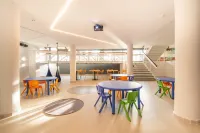 아카시아스 아파르타멘토스 살로우