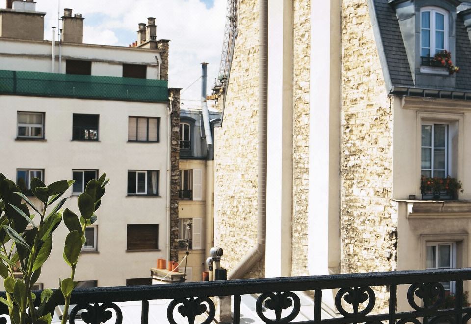 1. 그랜드 호텔 레..