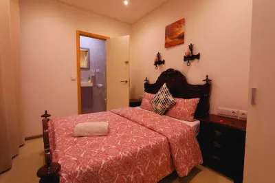 Welcome Guest House Hotels near Rossio Square