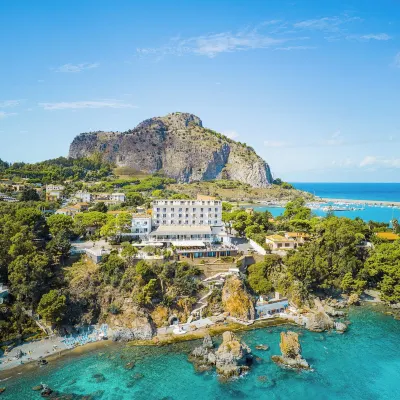 Hotel Kalura Hotels near Cefalù Cathedral
