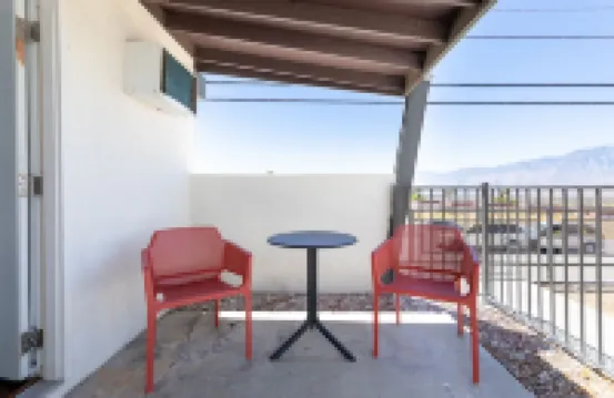 C1- Desert Living - Perfect View