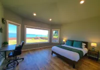 Spectacular Waterside Escape with Tennis, Fireplace, View Hotels in Camano