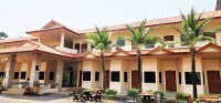 Mark Four Place Hotel Hotel a Phrae