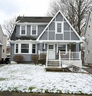 Unique Sports-Themed Haven with Foosball and Basketball - Sporty Retreat Hotels in Cleveland Heights