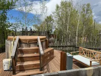 Tewa Glamping Tipi, Farm Animals, Hot Tub, Saunas Hotels in Taos Ski Valley