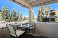 Winter Park Condo on the River: Walk to Downtown!