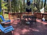 Cozy Lake House in Charming Roscoe: Your 3-Bedroom Getaway