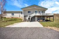 Ideal for Families with Spacious Living Area - Charming Cozy Retreat