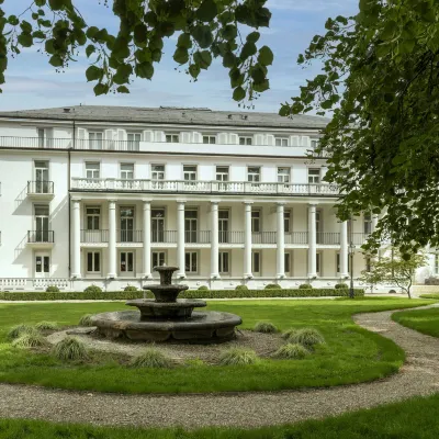 Badischer Hof - Baden Baden - Leonardo Limited Edition Hotels near Museum Frieder Burda