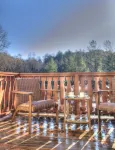 DT Helen on River Sleep 10-14, 3-4BR, 2-3.5BA Yonah View: Das Mahlberg Gastehaus