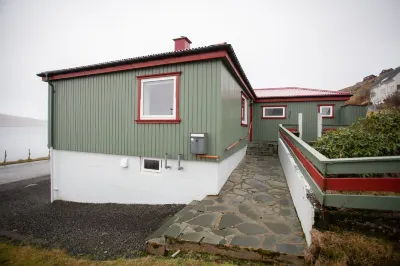 2Br Home with Sea Views and Parking - Tórshavn