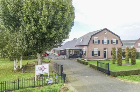 Boertel Lamperse Hei のホテル