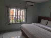 Biddex Lodge - by Cenlotts