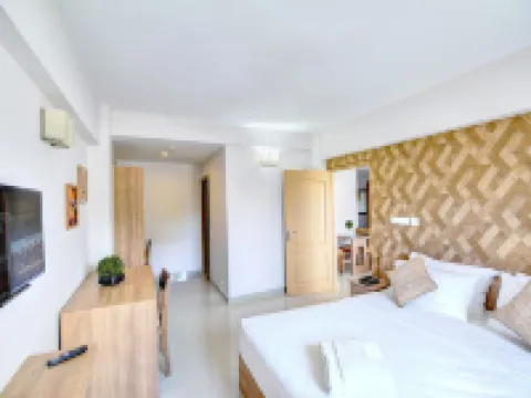 Sidra Pristine Hotel and Portico Halls โรงแรมในโคจิ