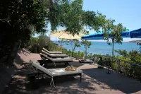 Sea Front Athena Sounion Apartment Hotels in Lavreotiki