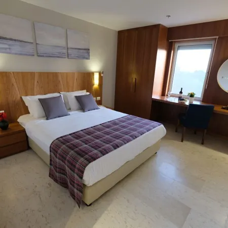 Scots House Hotel