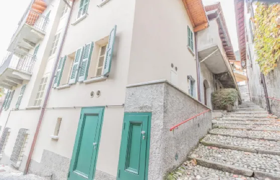 Del Duca Apartment in Varenna Отели рядом с достопримечательностью «Villa Monastero»