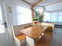 Lakes and Woodlands Overstone Holiday Park