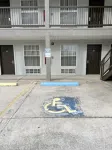 Garden Inn & Suites
