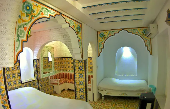 達爾巴茲茲酒店