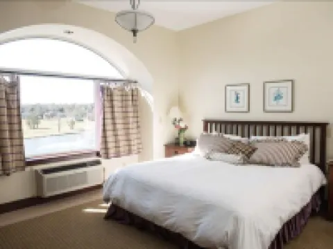 Benmiller Inn & Spa Hotels in Huron County