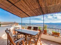 Villa in Cortona with Pool