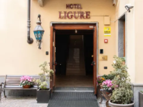 Hotel Ligure クーネオのホテル