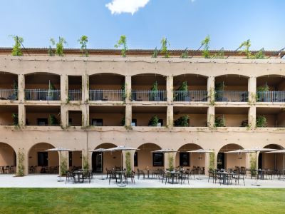SOWELL HOTELS Les Chevaliers