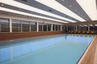 Nevali Hotel & Convention Center - 수영장