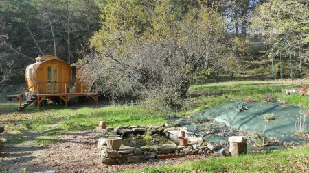 Chambres d'Hotes A l'Ombre du Saule Отели в г. Орезон