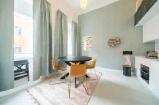 Design Apartments - "Innenstadt 8"