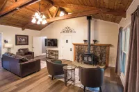 Forrest Hills Mountain Resort Hotel a Dahlonega