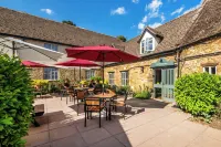The Old Pheasant Hotel Hotels in 