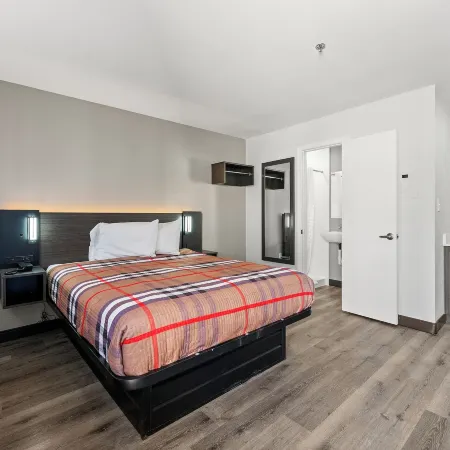 Southern Suites Kennesaw