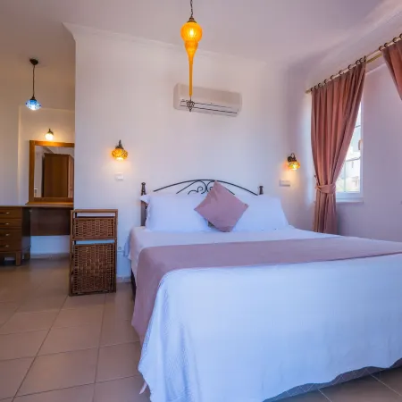 Infinity Flora Villa