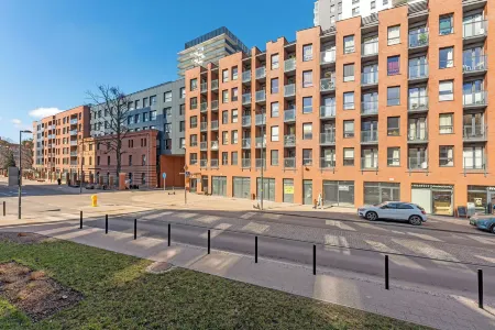 Apartamenty "Bastion Wałowa'' Q4Apartments Отели рядом с достопримечательностью «Ratusz Głównego Miasta»