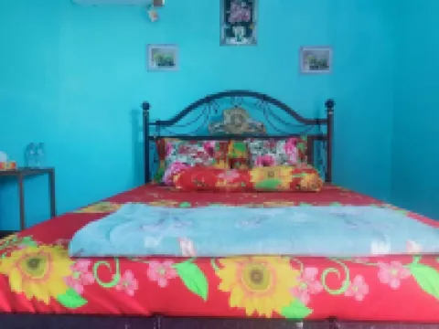 Cowang Dereng Home Stay Hotels in Batu Cermin