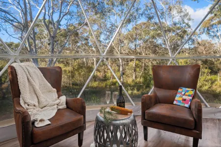 Scribbly Farm Premium Dome Bush Retreat Southern Highlands Отели в г. Джоадджа